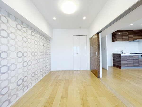 【高田馬場住宅の洋室】