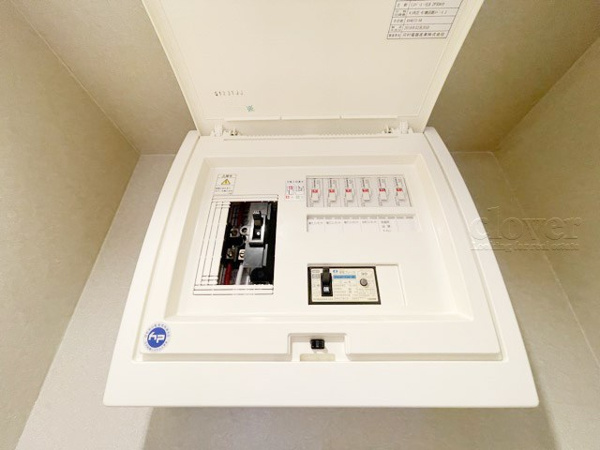 【高田馬場住宅の内装】