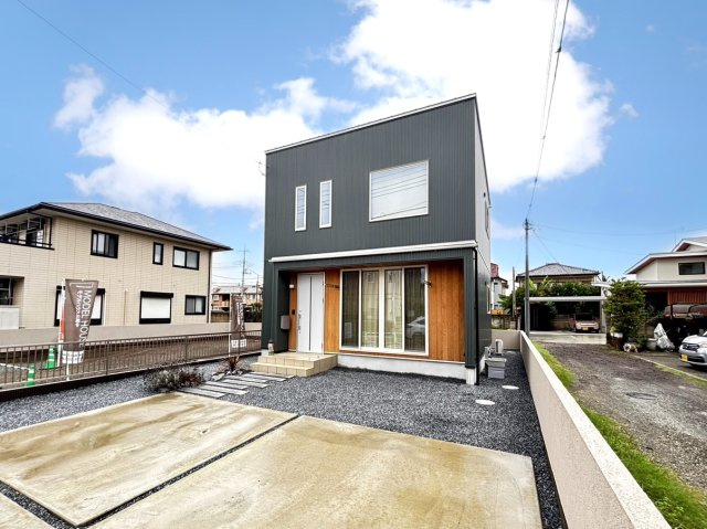 ■外観｜土日のご見学はもちろん、平日・夜間のご案内も大歓迎です♪「今から見たい」や「仕事終わりに見たい」にもご対応できますのでお気軽にお問い合わせください♪