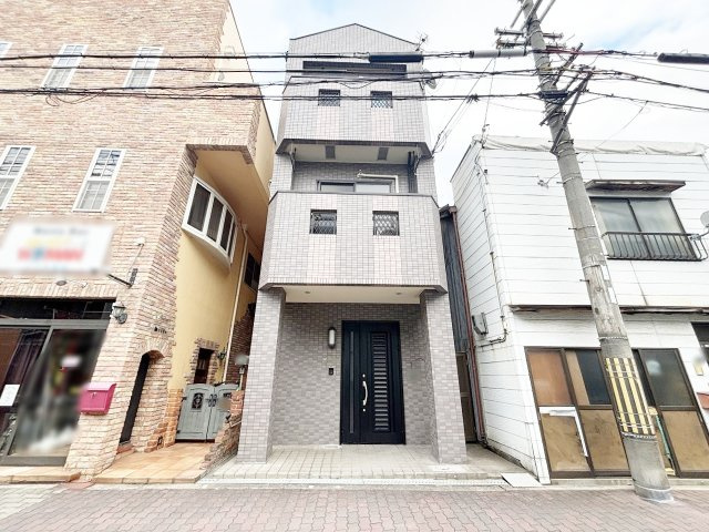 外観：327002167182