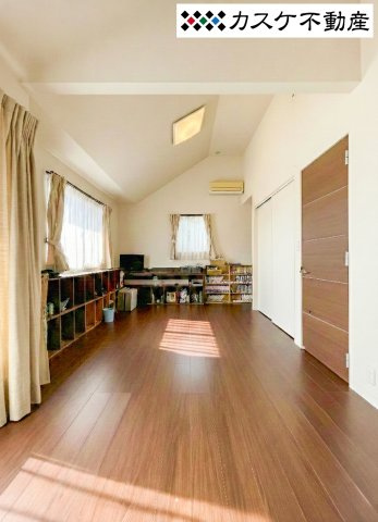 各部屋に窓があり、通風と採光に優れています。ミサワホームの確かな構造により、プライベートな時間も静かに過ごすことができ、読書や勉強に集中したい時に最適な、自分だけの居場所をしっかり確保できます。