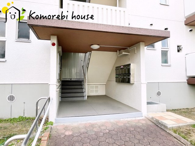毎日通るエントランスはこのようになっています