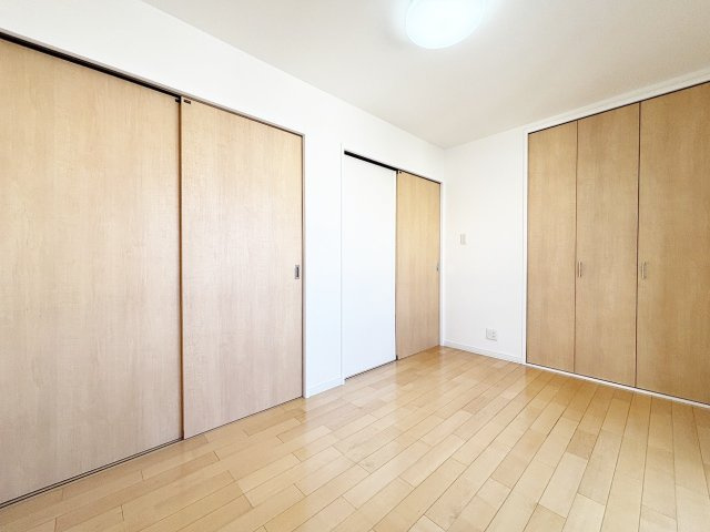 全居室収納完備！荷物が多くても安心です♪