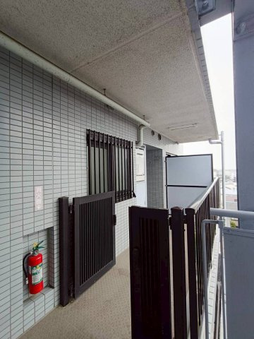 落ち着いた玄関です