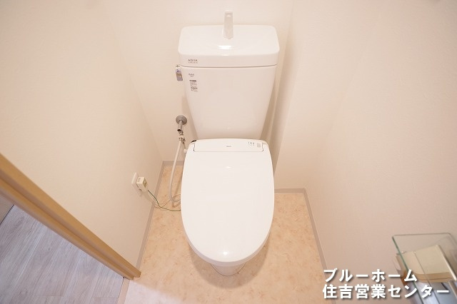 清潔感を保つ温水洗浄便座です！