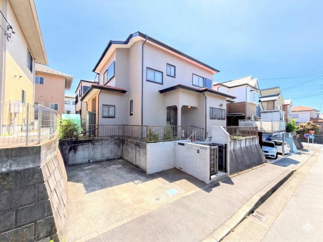 ◆前面道路も幅員があり車の運転も安心！前面道路は閑静な住宅地。車通りの少ない道路です。お子様にも安心です。
