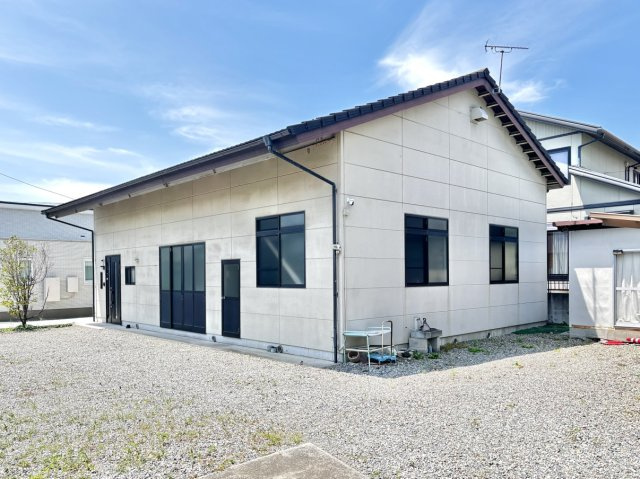 ■外観｜特徴のある個性的な住まいと美しい街並み、そして住みやすい環境を、ぜひ現地でご覧になりませんか。お気軽にお問合せください♪
