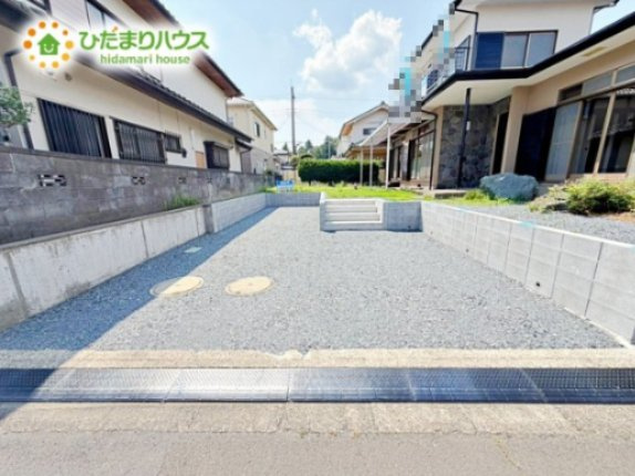 マイホームなら駐車場代がかかりません。しかも、自宅の駐車場で洗車が出来ます！今までコイン洗車に行っていた手間も省けて、節約にも繋がります(^^♪