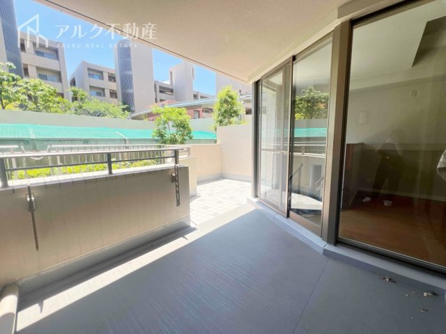 17.64？の広々バルコニー。南東向き陽当たり良好！
