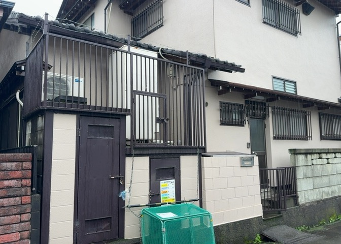 隣家の土地はどうなっているのか、生活利便施設が近くにあるのか、学校まで近いかなど、お客様のライフスタイルにあわせたイメージが重要です。また、近くにあると困る施設が近くにないかも確認するといいでしょう。