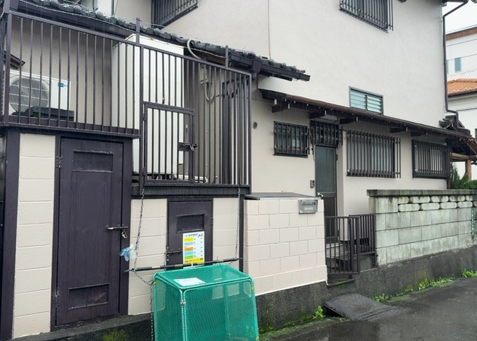 家を建てる前提で土地を探している場合、地盤の丈夫さは譲れない条件の一つです。地盤が脆弱だと追加工事が必要となります。また、過去に地盤沈下や液状化現象を起こした土地は、できるだけ避けた方がいいでしょう。