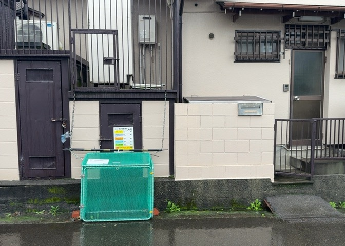 人が暮らすうえで日光は大切な要素となります。日当たりの良さは譲れないポイントですね。併せて近くに大きな建築物の建築予定がないか、あるいはそれが可能な土地が近くにないか事前に確認することもお勧めします。