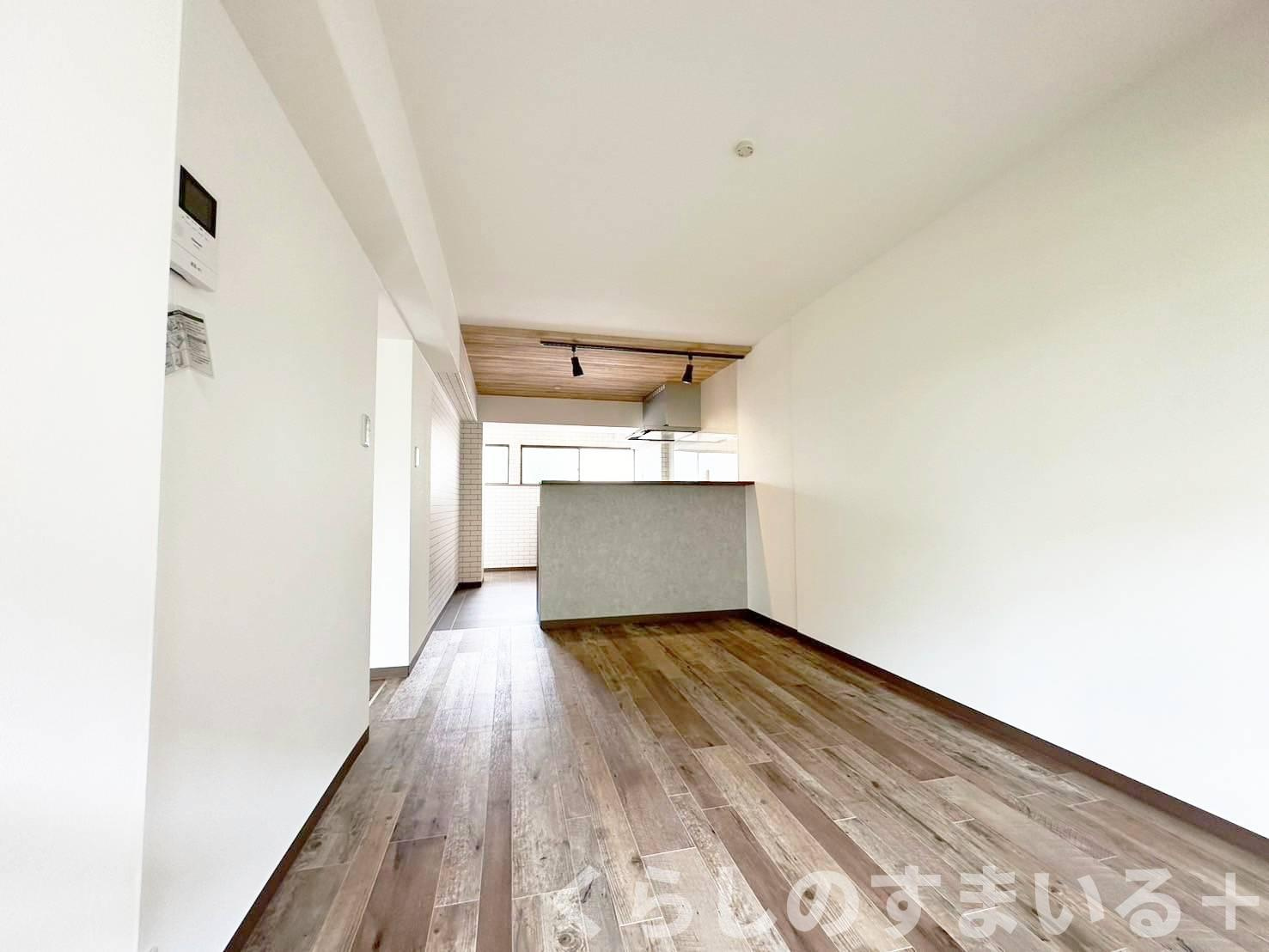 こちらのリビングで趣味の時間をお楽しみください