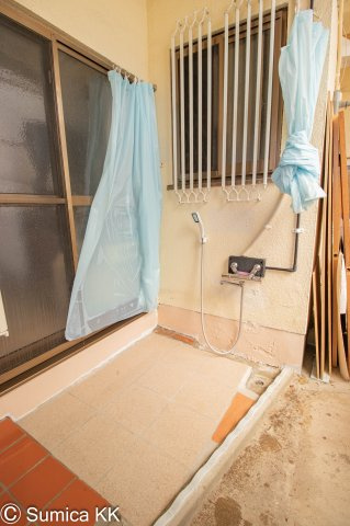 屋外シャワースペース