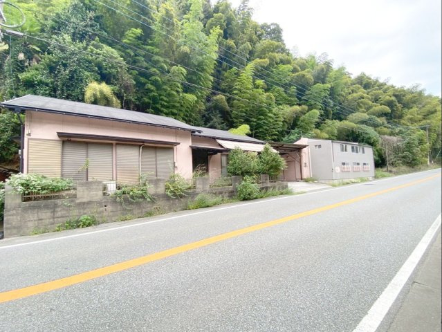 前面道路幅員：約8ｍ