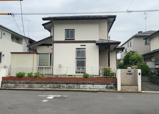 土地探しをしていると都市計画区域という言葉を目にすると思います。法律によって、都道府県知事や国土交通大臣が指定するエリアのことを指しており、都市計画区域は市街化区域と市街化調整区域に分けられています。