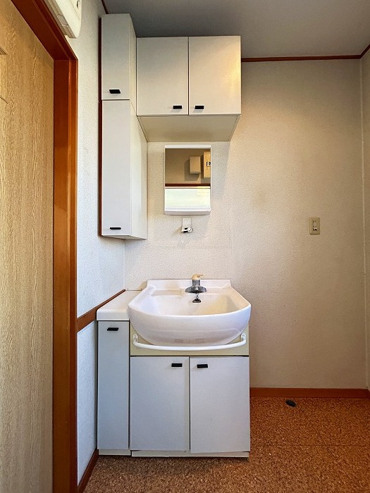 ※現況売買：使用・経年等に伴う、汚損・破損・キズ・故障・性能低下等が生じている場合があります