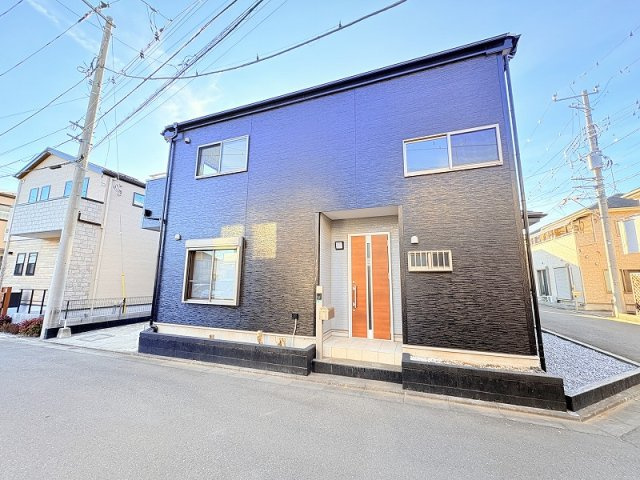 2021年3月に外壁・屋根塗装を実施しております。