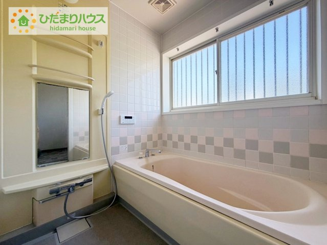 大人が足を伸ばしても十分な広さ！一人でゆっくりくつろぐ時間も大切です！