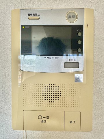 大きなモニター付きインターホン！相手の顔が良く見えます！　