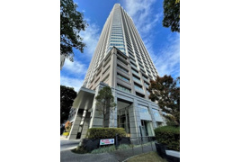 富久クロスコンフォートタワーの外観