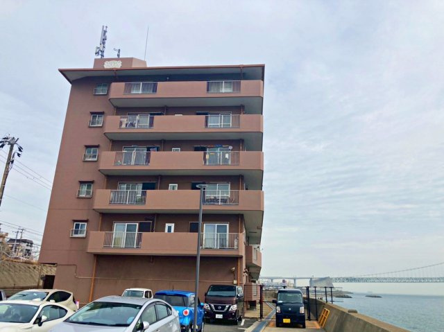 外観：328000621072