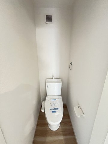 現地写真。1階のトイレです。