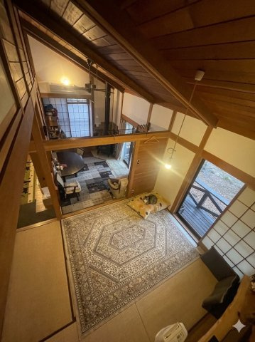 屋根裏から1階を見渡せます