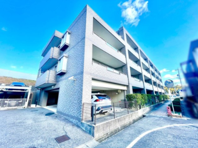 ユニーブル岩崎台スクエア