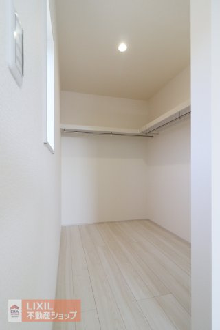【収納】現地完成写真。しっかり収納がついております！