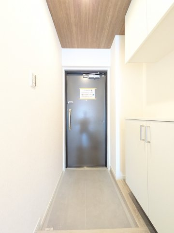 広い玄関でシューズBOX付き