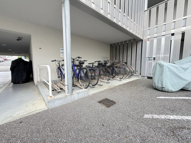 バイク置場　※空き状況は管理会社要確認。