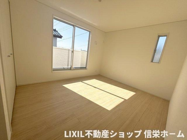 洋室7.7帖
