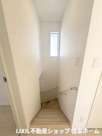 手すり付き階段