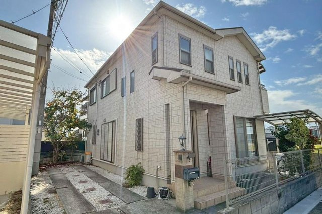 外観：327001687336