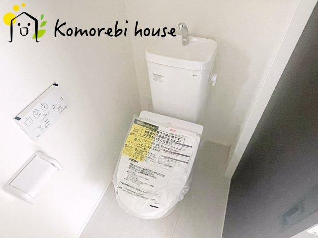 コンパクトで使いやすいトイレです
