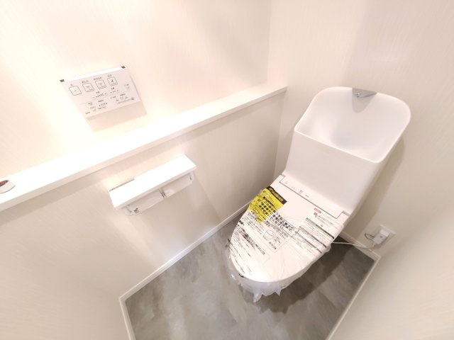 温水洗浄便座は、年中温かいので、快適にご利用可能です。