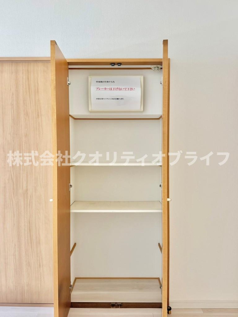 リビング収納