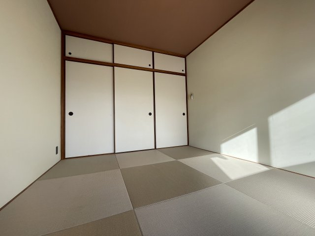 日本で生まれた世界に誇る文化の一つ、和み室がある幸せを満喫して頂けます。