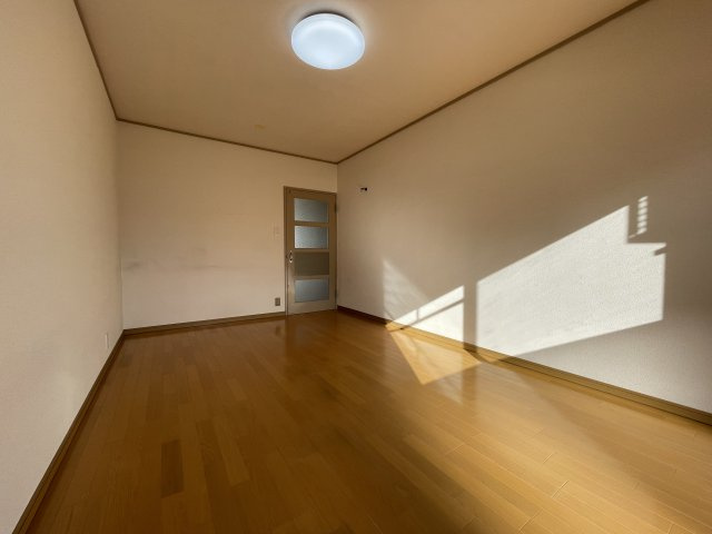 空間演出に拘り整然とセンス良く纏められた室内は癒し空間でなければなりません。