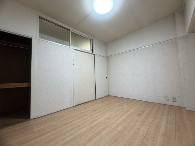 洋室
