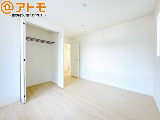 お子様のお友達が遊びに来た時も、子供部屋があると楽しく過ごせますね♪