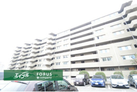 日興千里丘スカイマンションB棟の外観