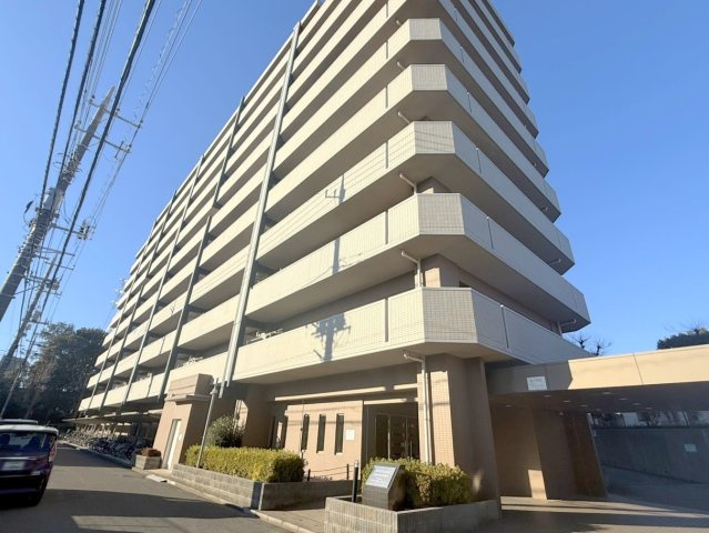 外観/9階建て3階南向きのお部屋のご紹介です！