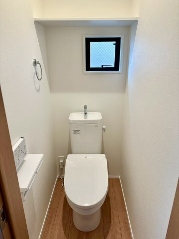 2階トイレ