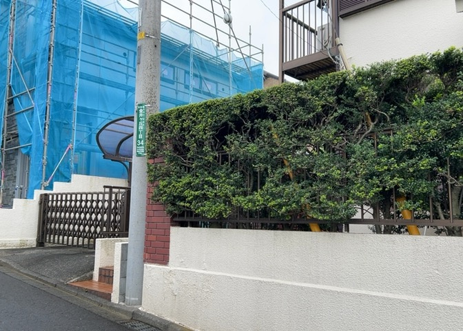 土地の地勢が高台の場合、景色を綺麗にみることができ、景色にこだわってお家探ししている方におすすめです！また平坦地よりも風通しがいいというメリットがあります。デメリットもあるので是非現地でご確認下さい。