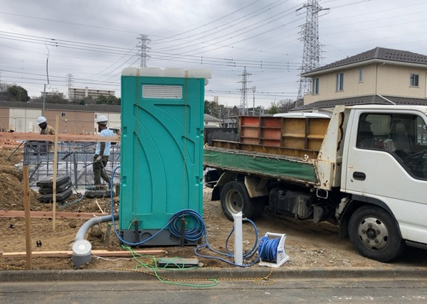 【八王子市大塚の新築戸建ての外観】