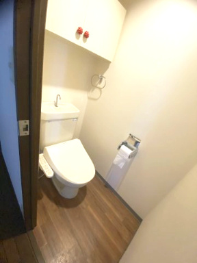 ■ウォシュレット付きのトイレになります♪♪
