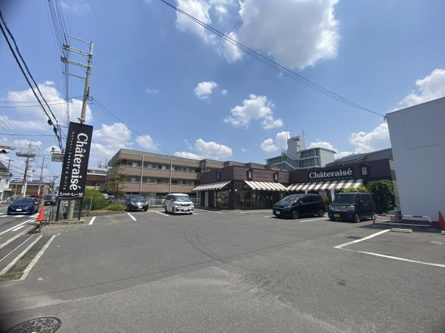 ■目の前にケーキ屋さんありますよ♪♪