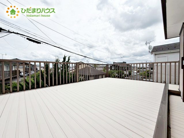 お布団など大きいものも、充分に干せる広さがございます。